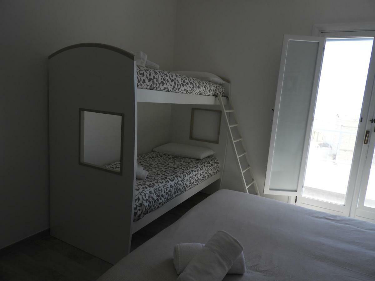 Bed and Breakfast La Dimora Sipontina Манфредония Экстерьер фото